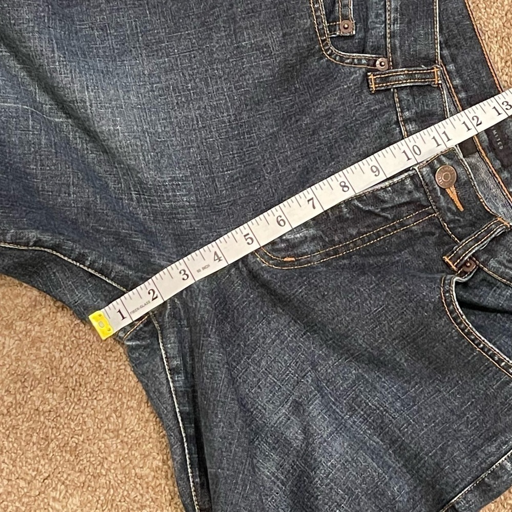 The Limited Dark Wash Denim Jeans w/ Perm Crease Straight Leg Classic Fit - Picture 9 of 14